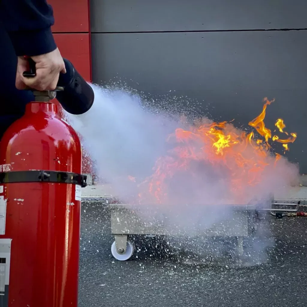 Menemen  Yangın Tüpü Satışı ve Dolumu | Aynı Gün Hizmet